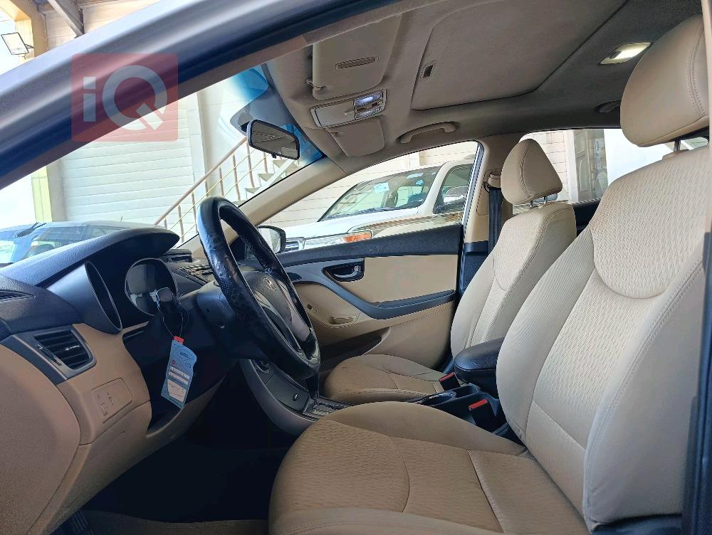 هیوندای ئەلەنترا